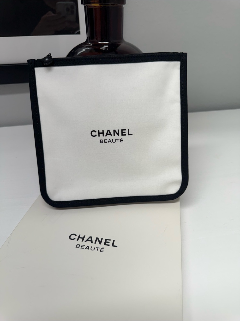Chanel beaute White & Black Cosmetic Pouch